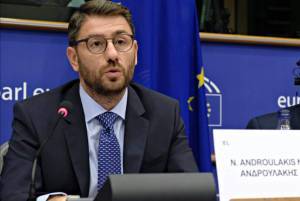 Ανδρουλάκης για πανδημία:Η ανθρώπινη ζωή πάνω από οποιοδήποτε πολιτικό κόστος