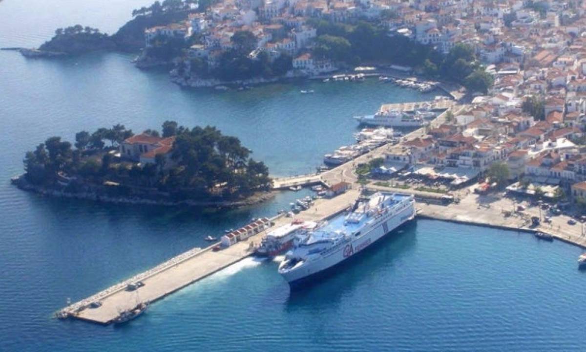 Νέα μέτρα για τις ακτοπλοϊκές συνδέσεις και τον θαλάσσιο τουρισμό