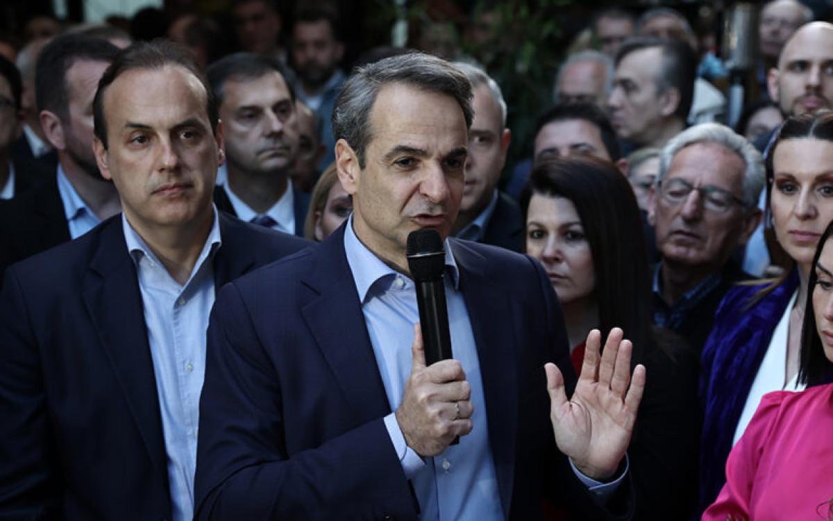 Μητσοτάκης: Πολιτική τερατογένεση με κυβέρνηση Τσίπρα- Ανδρουλάκη- Βαρουφάκη
