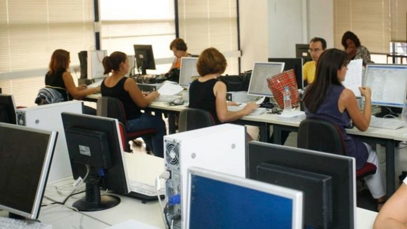 «Στα χαρτιά» ακόμα μια φορά η αξιολόγηση των δημοσίων υπαλλήλων