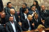 Χωρίς ασυλία πλέον έξι βουλευτές της Χρυσής Αυγής