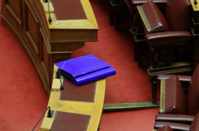 Με 150 ψήφους υπερψηφίστηκε το Μεσοπρόθεσμο