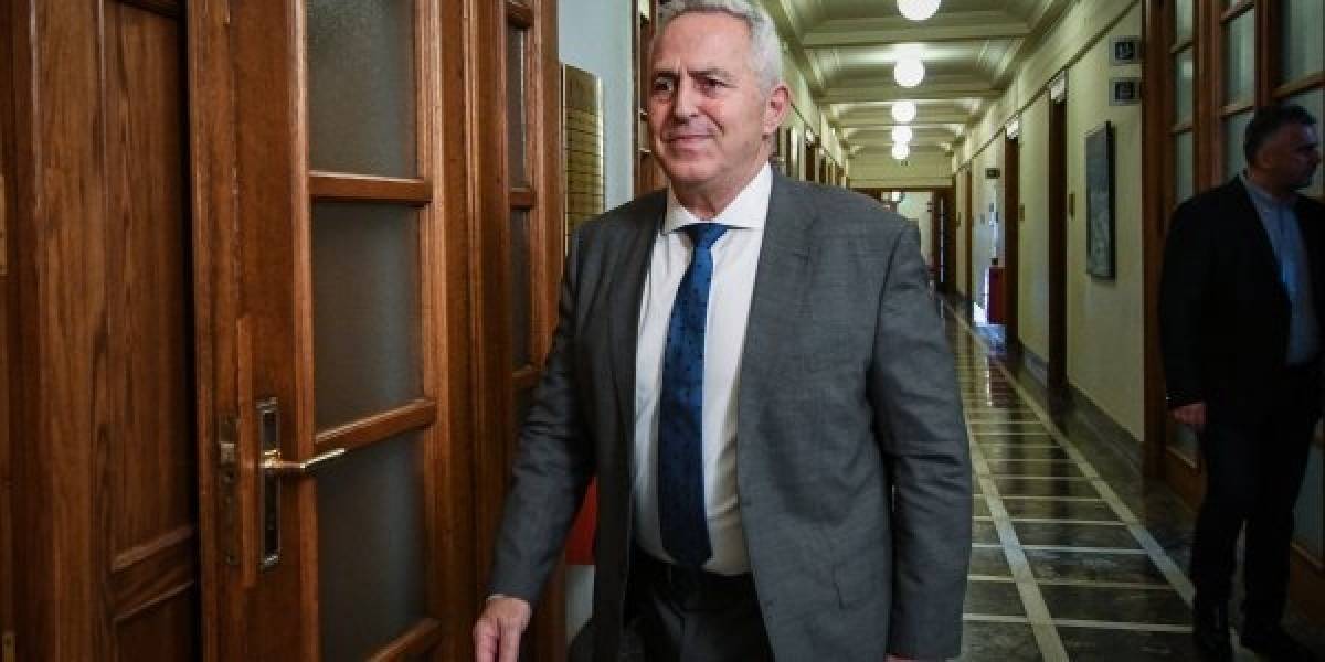 Αποστολάκης: Προσπαθούμε να αποτρέψουμε ανεξέλεγκτο θερμό επεισόδιο με Τουρκία