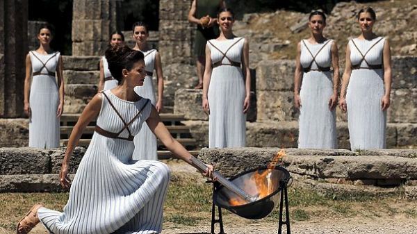 Κυκλοφοριακές ρυθμίσεις στην Αθήνα λόγω Ολυμπιακής Φλόγας