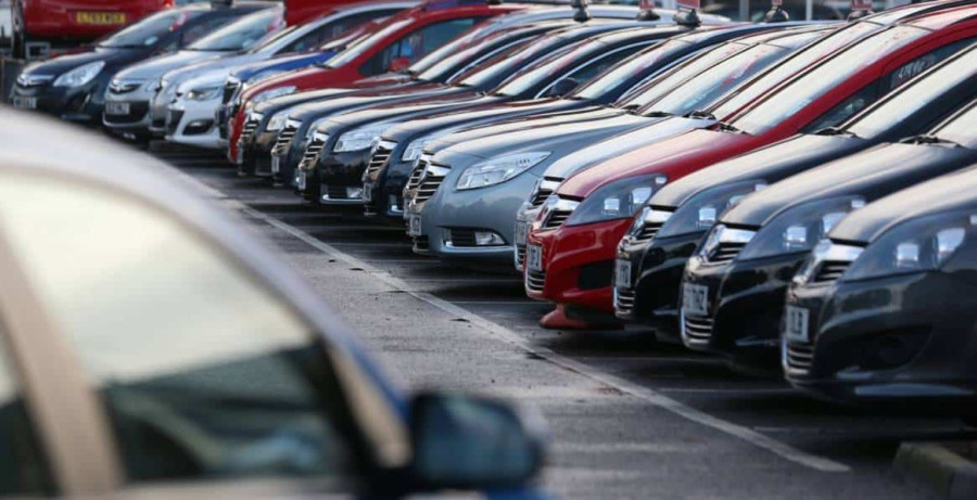 ΕΛΣΤΑΤ: Αύξηση 3,7% στις πωλήσεις αυτοκινήτων τον Μάρτιο