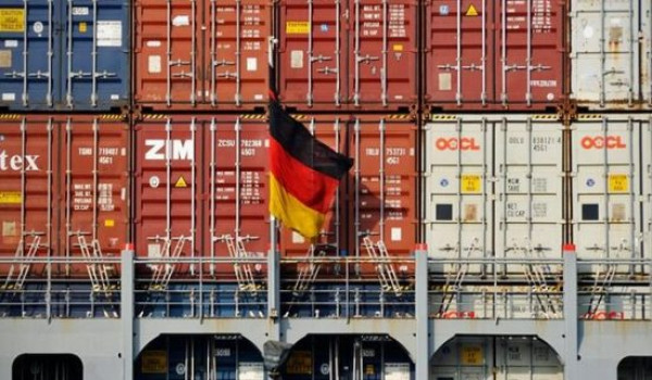 Γερμανία: Μειωμένες κατά 2% οι εξαγωγές τον Φεβρουάριο
