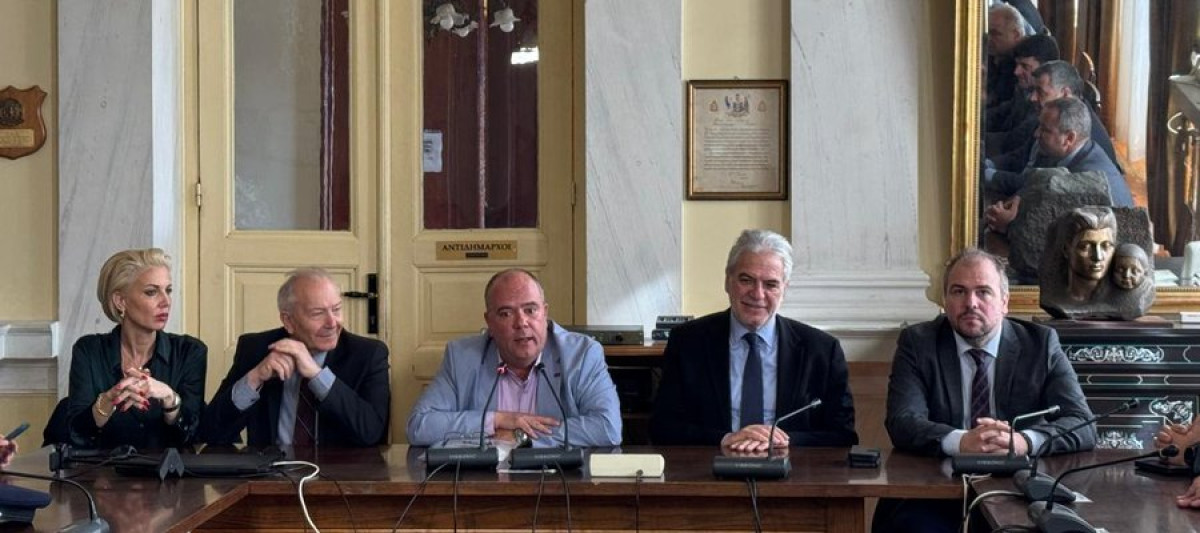 Στυλιανίδης-Σύρος: Ευρωπαϊκή χρηματοδότηση €400 εκατ.-12ετείς συμβάσεις για τις άγονες γραμμές