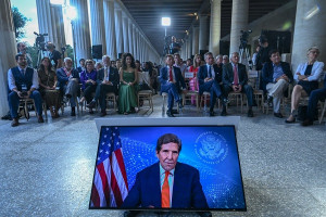 Τζον Κέρι: Η απάντηση στην κλιματική κρίση βρίσκεται στη δημοκρατία