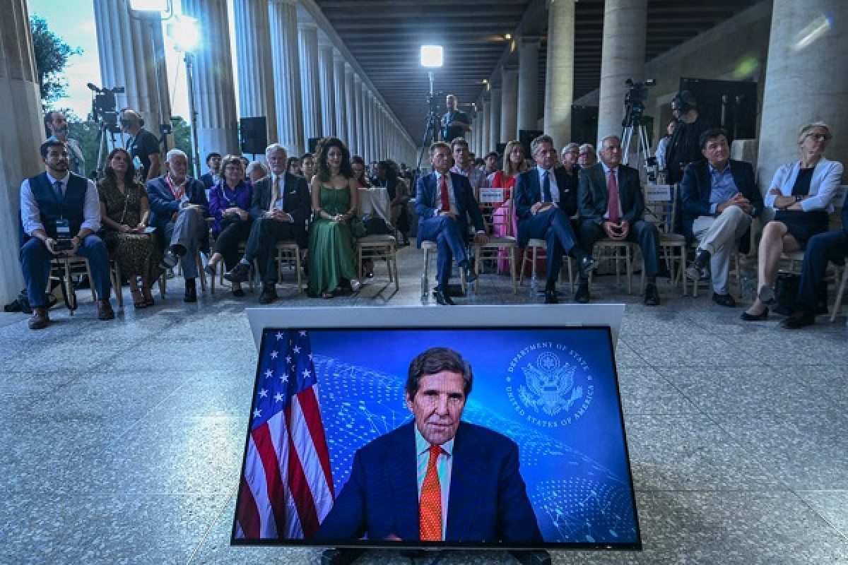 Τζον Κέρι: Η απάντηση στην κλιματική κρίση βρίσκεται στη δημοκρατία
