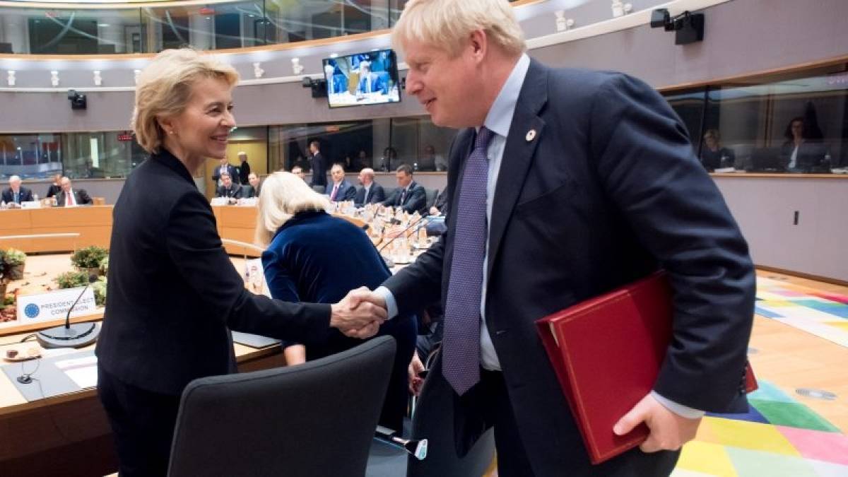 Brexit στη... σκιά του κορονοϊού- Αλληλοκατηγορίες και μηδέν ουσία