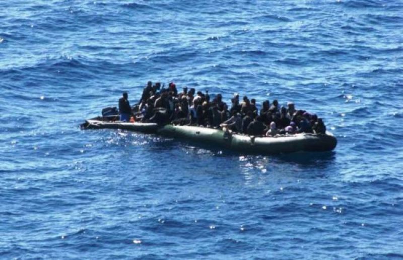 Συναγερμός: Αγνοείται αγόρι που έπεσε από βάρκα