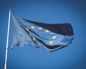 ΕΕ: Καθυστερεί τους δασμούς στις ΗΠΑ μέχρι τα μέσα Απριλίου