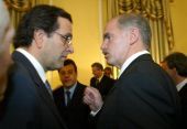 Τα "έδωσε όλα" ο Παπανδρέου - "Όχι"... σε όλα ο Σαμαράς