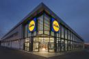 Lidl Hellas: Χορηγεί νερό και παρέχει εκπτώσεις σε Μέγαρα-Ελευσίνα