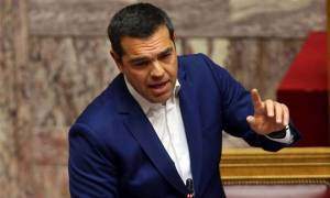 Τσίπρας για Μητσοτάκη: Επικίνδυνος, φοβάται, κρύβεται και ευτελίζει το Σύνταγμα
