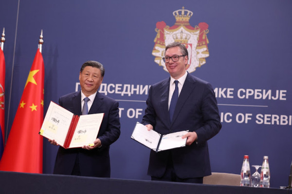 Αναβαθμίζονται οι σχέσεις Κίνας-Σερβίας: Υπέγραψαν 30 διακρατικές συμφωνίες