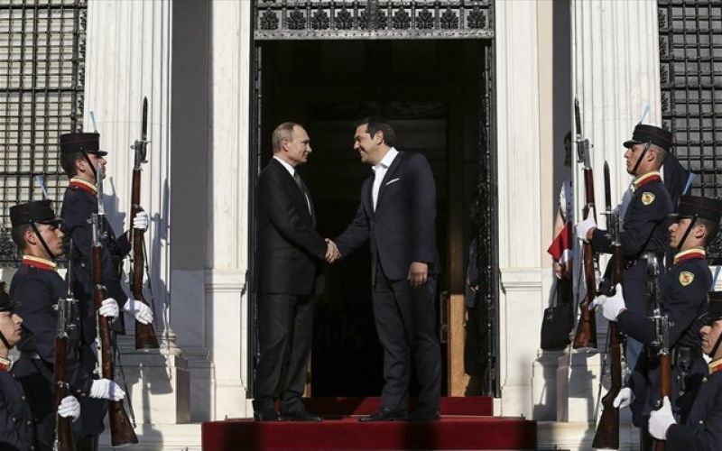 Πούτιν: Στρατηγική επιλογή η ενίσχυση των σχέσεών μας-Τσίπρας: Γυρίζουμε σελίδα