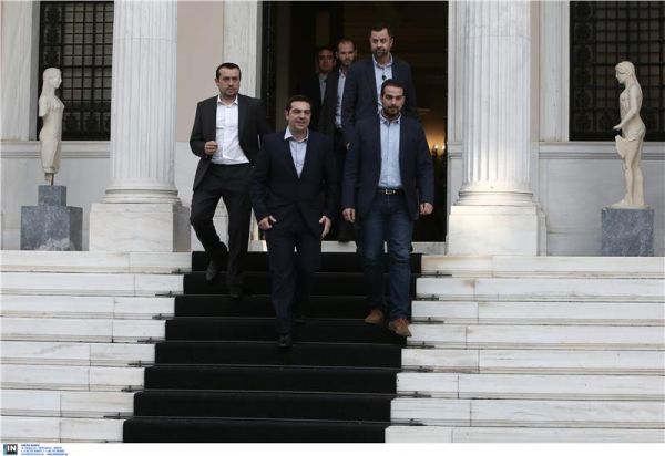 Δημοσκόπηση: Συντριπτική αποδοχή και «έντιμος συμβιβασμός»