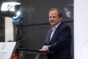 Καραμανλής: Έργα 373,9 εκατ. ευρώ στο σιδηροδρομικό δίκτυο