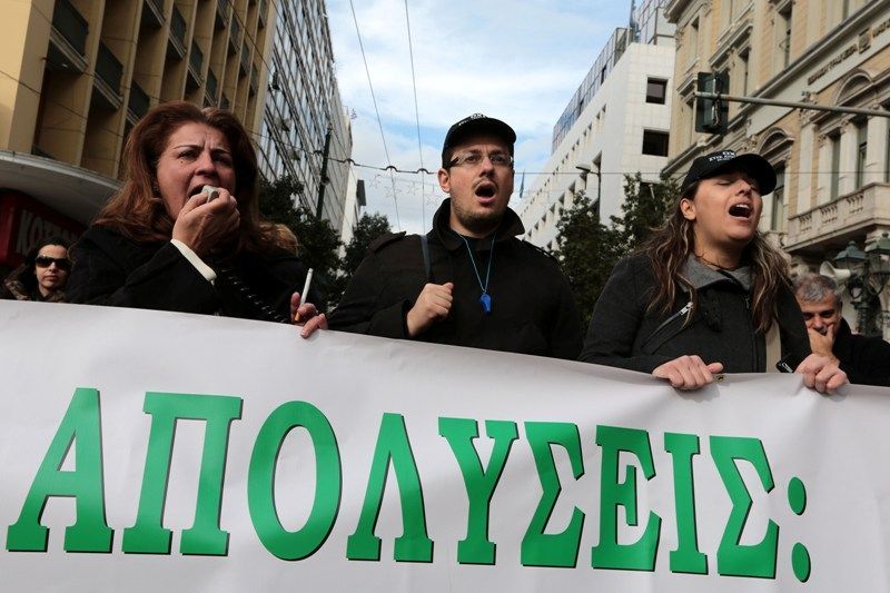 Εισήγηση-«βόμβα» για τις ομαδικές απολύσεις