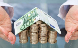 ΕΛΣΤΑΤ: Ανέκαμψε το διαθέσιμο εισόδημα των νοικοκυριών το 2021