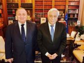Συνάντηση Παυλόπουλου με τον πρόεδρο του Συνδέσμου Ελλήνων Επιχειρηματιών στην Ουκρανία