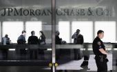 Σε 3000 επιπλέον απολύσεις προχωρά η JP Morgan