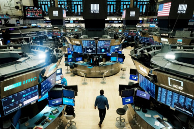 Wall Street: Επενδυτικός «πονοκέφαλος» από τα στοιχεία για την απασχόληση