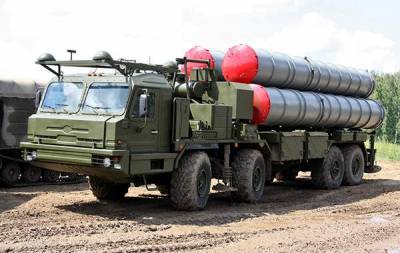 Πυραύλους S-400 μετέφεραν οι Ρώσοι στη Σερβία