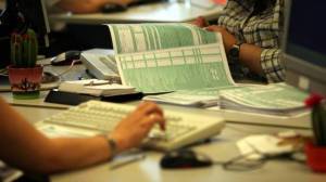 ΑΑΔΕ: Ισχνή αύξηση ληξιπρόθεσμων προς το Δημόσιο τον Μάιο