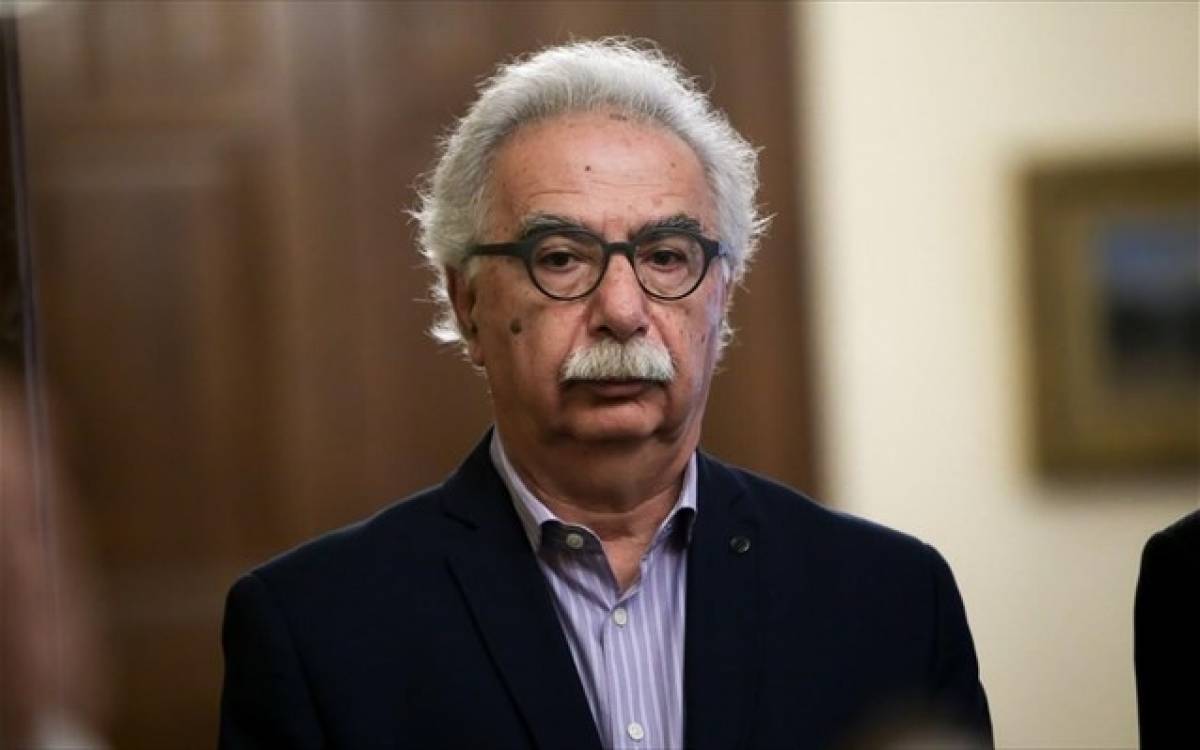 Συνάντηση Γαβρόγλου-ΟΙΕΛΕ για την υπόθεση της απόλυσης εκπαιδευτικού