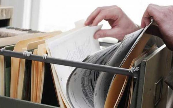 Συνεχίζεται η αποχή των συμβολαιογράφων μέχρι τις 6 Μαΐου