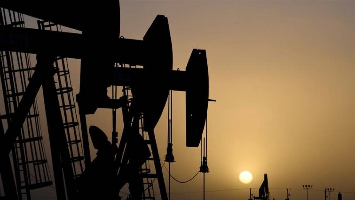 Επεκτείνονται οι απώλειες για τις τιμές του πετρελαίου
