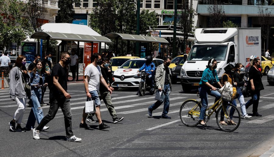 Το ΦΕΚ με τα μέτρα: Η νέα καθημερινότητα εμβολιασμένων- ανεμβολίαστων