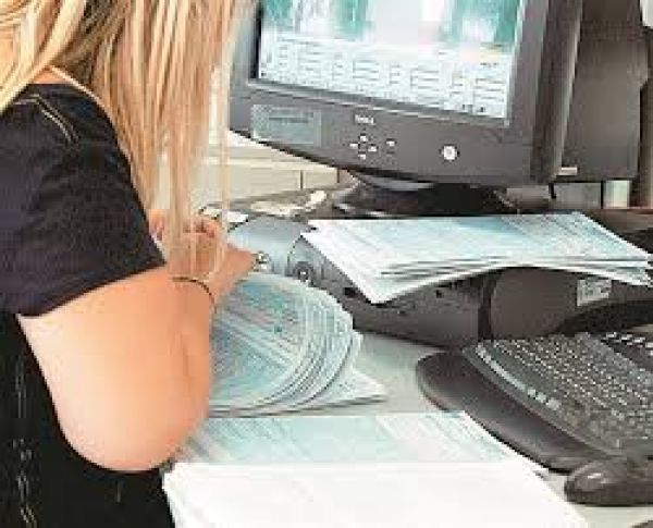 "ΚΕΠ" γίνονται τα Γραφεία Εξυπηρέτησης Φορολογουμένων