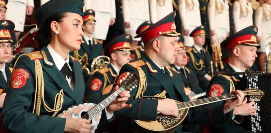 Ρώσοι και Αμερικανοί τραγουδούν για την επέτειο του 1821 (videos)