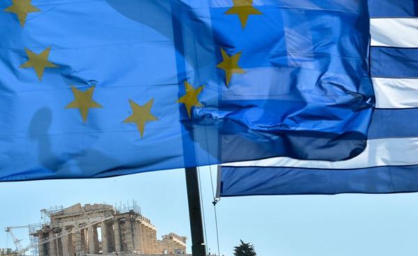 NYT: Επιφυλάξεις για τα νέα μέτρα της ΕΚΤ, με αναφορές στην Ελλάδα