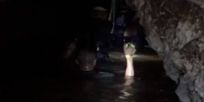 Βίντεο του Έλον Μασκ μέσα από το σπήλαιο στην Ταϊλάνδη