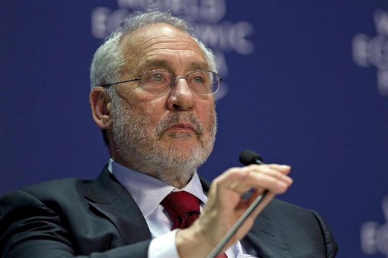 Στίγκλιτς: Κίνδυνος από την Ισπανία και την Ελλάδα για την παγκόσμια οικονομία