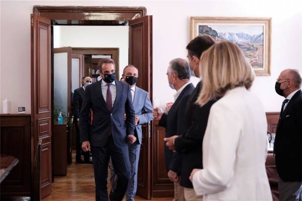 Μητσοτάκης: Έρχεται δύσκολος χειμώνας