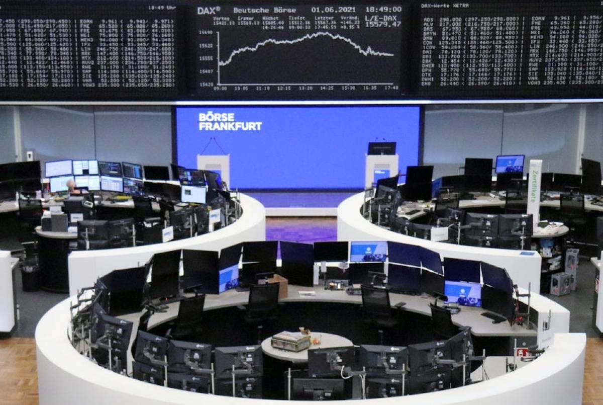 Μικτά πρόσημα στις ευρωαγορές παρά το θετικό κλίμα λόγω macro