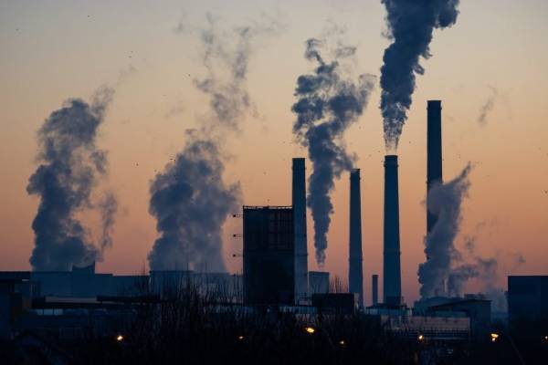 Κλιματική αλλαγή και εκπομπές άνθρακα: Γραφήματα αποτυπώνουν τη...ζημιά στον πλανήτη
