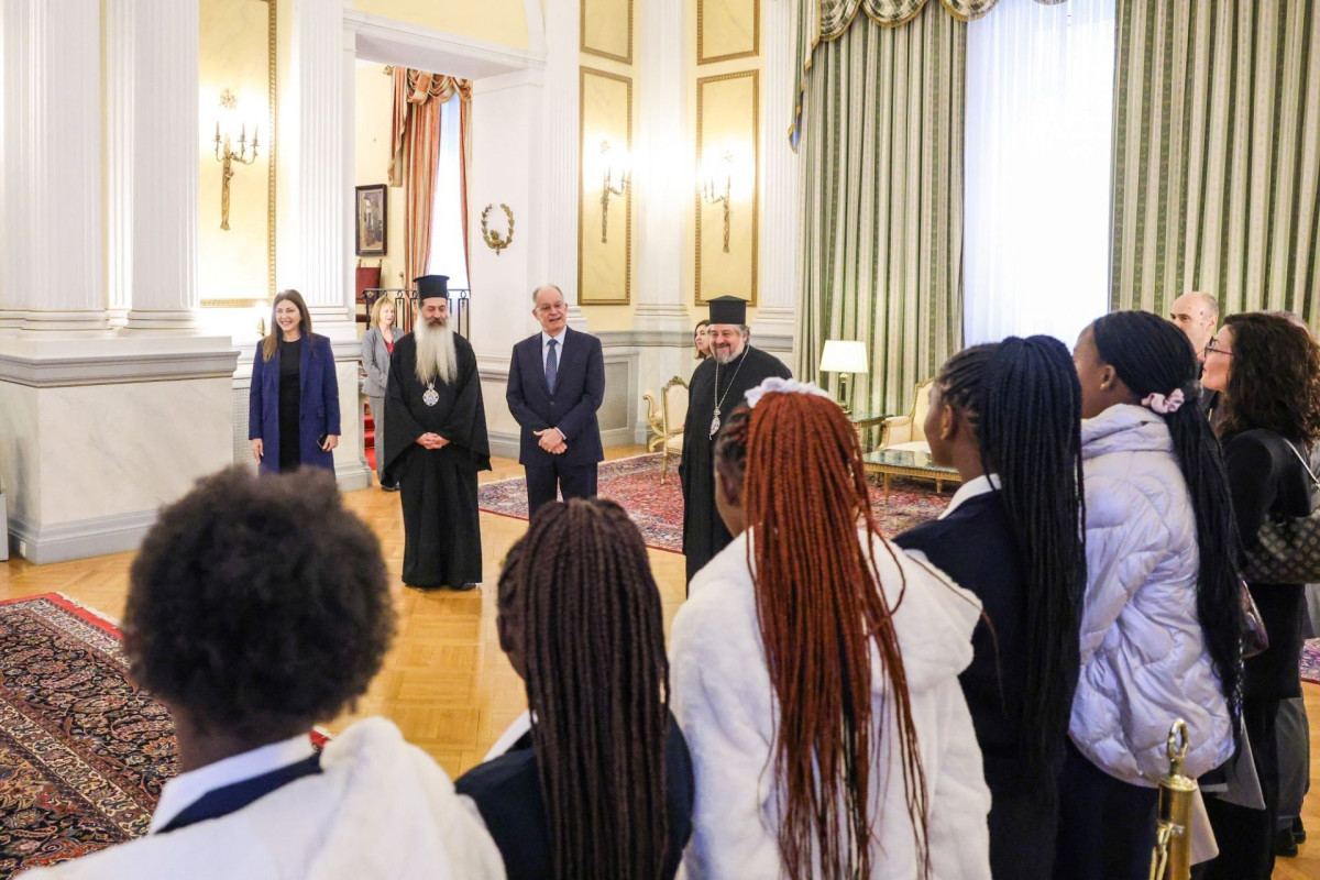 Τασούλας: Συνάντηση με Ζαχαράκη, Μητροπολίτες και μαθητές της Υποσαχάριας Αφρικής
