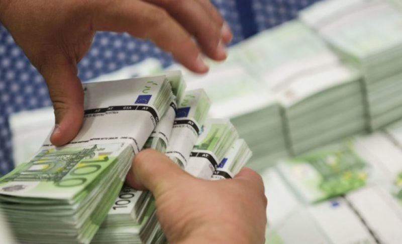 Στα 5,3 δισ. ευρώ τα «φέσια» του Δημοσίου στην αγορά