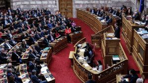 Πολιτική «ζάλη» ένεκα ενεργειακών «ελλειμμάτων» και κόστους – Καμπανάκι βουλευτών της ΝΔ