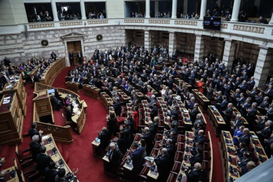 Μάλλον θέλει καλύτερη μελέτη το ασυμβίβαστο βουλευτή-υπουργού