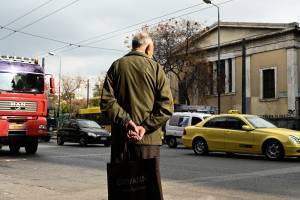 Συνταξιούχοι: Στα σκαριά ρύθμιση για τον αναδρομικό καταλογισμό φόρου