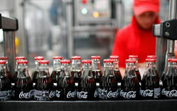 Coca Cola 3E: Αναζητά εποχικούς εργαζόμενους σε 22 περιοχές της Ελλάδας