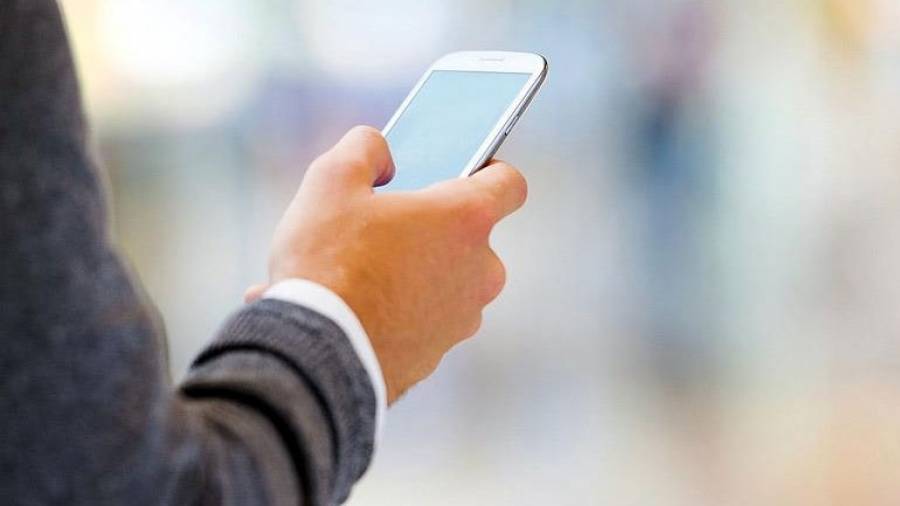 Ο κοροναϊός πλήττει τις πωλήσεις smartphones στην Κίνα