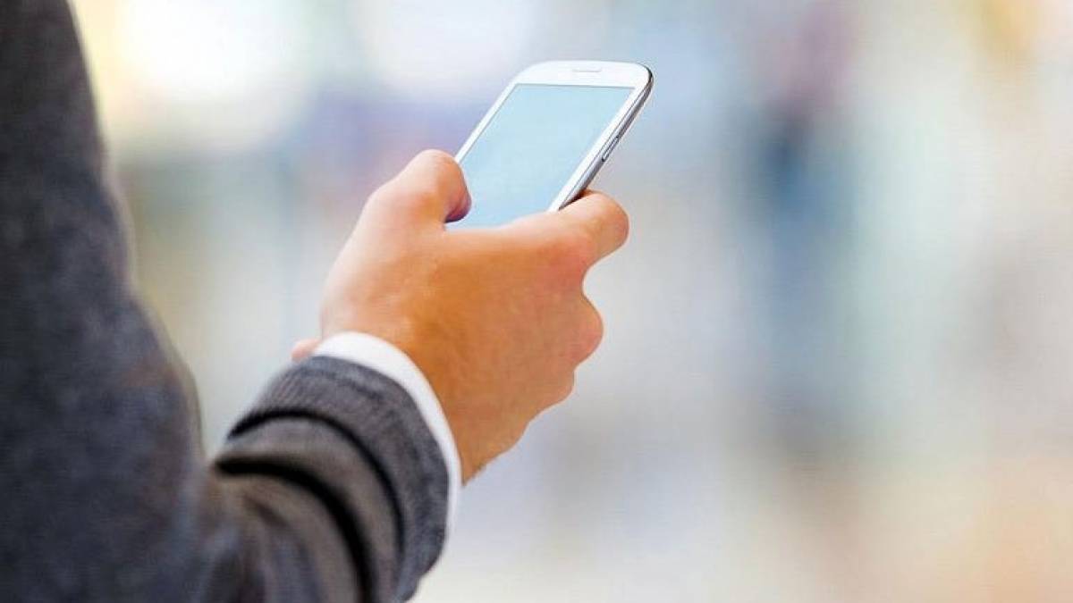 Ο κοροναϊός πλήττει τις πωλήσεις smartphones στην Κίνα